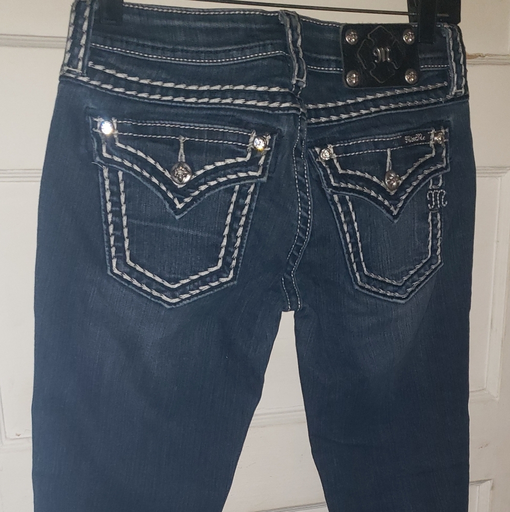 Miss Me skinny jean size 27